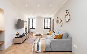 Magnifique Appartement, Nice Centre Ville - Massena